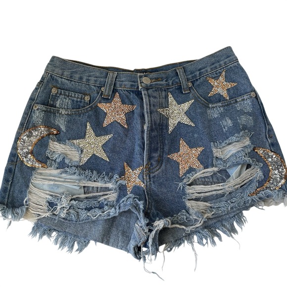 The Unbranded Brand Pants - Star Rhinestone Distressed Denim Cutoff‎ Shorts Women's M Festival Y2K